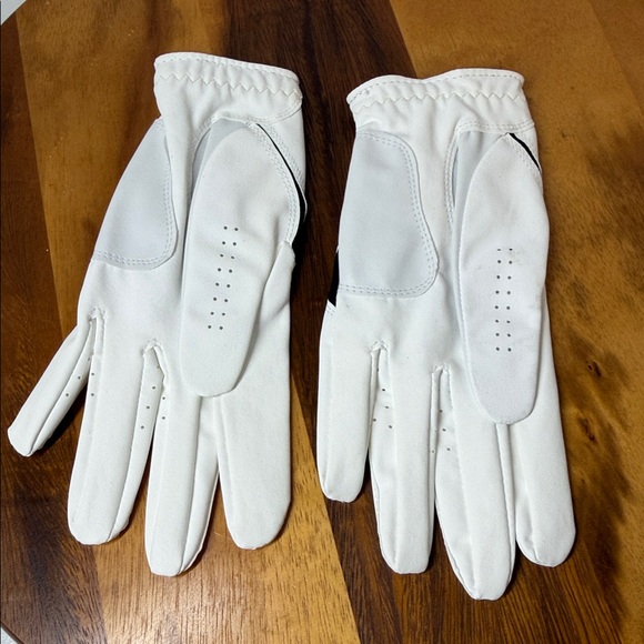 FootJoy Men’s X-LG Golf Glove (2), Both New, Never worn. For Left Hand. - Picture 2 of 3